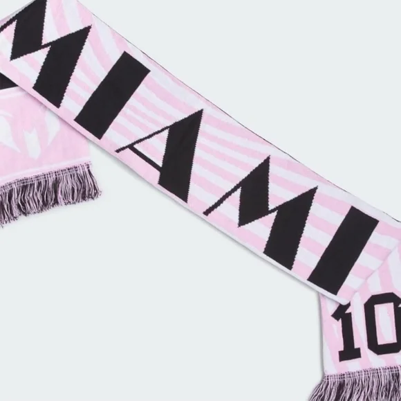 Adidas Messi Miami Reverible Soccer/Football Black and Pink Scarf. NWT - Picture 2 of 7